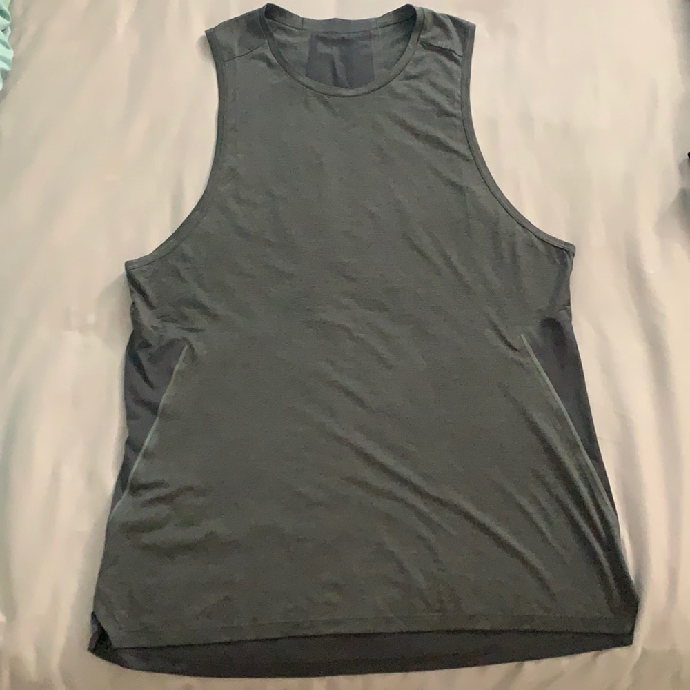 Lululemon men’s tank top